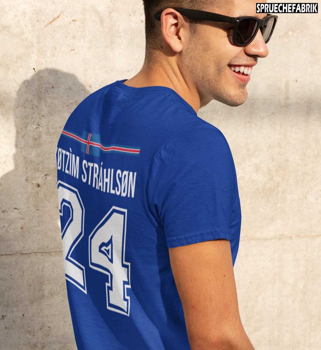 KØTZÍM STRÁHLSØN T-Shirt